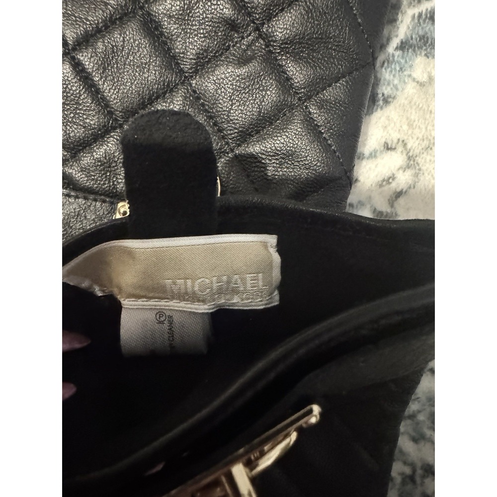Michael Kors Quilted Black Leather Gloves Medium Women's - Picture 3 of 3